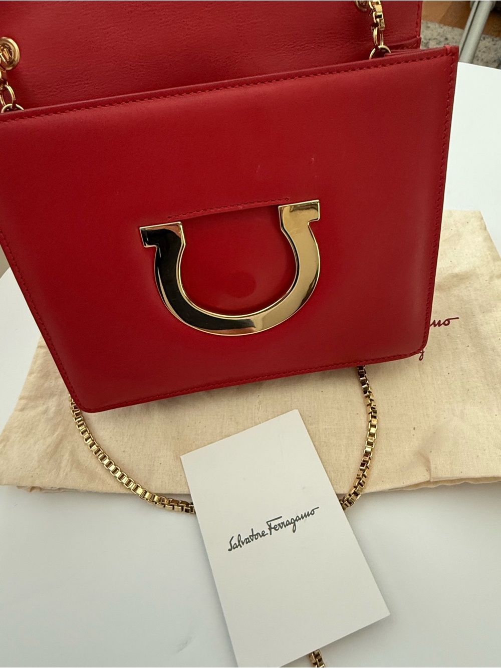 Authentic Ferragamo Red Leather Gancini Crossbody Bag with Gold hardware - Picture 4 of 11